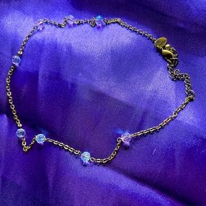 LIA SOPHIA Dainty Silver metal and Clear beaded choker.